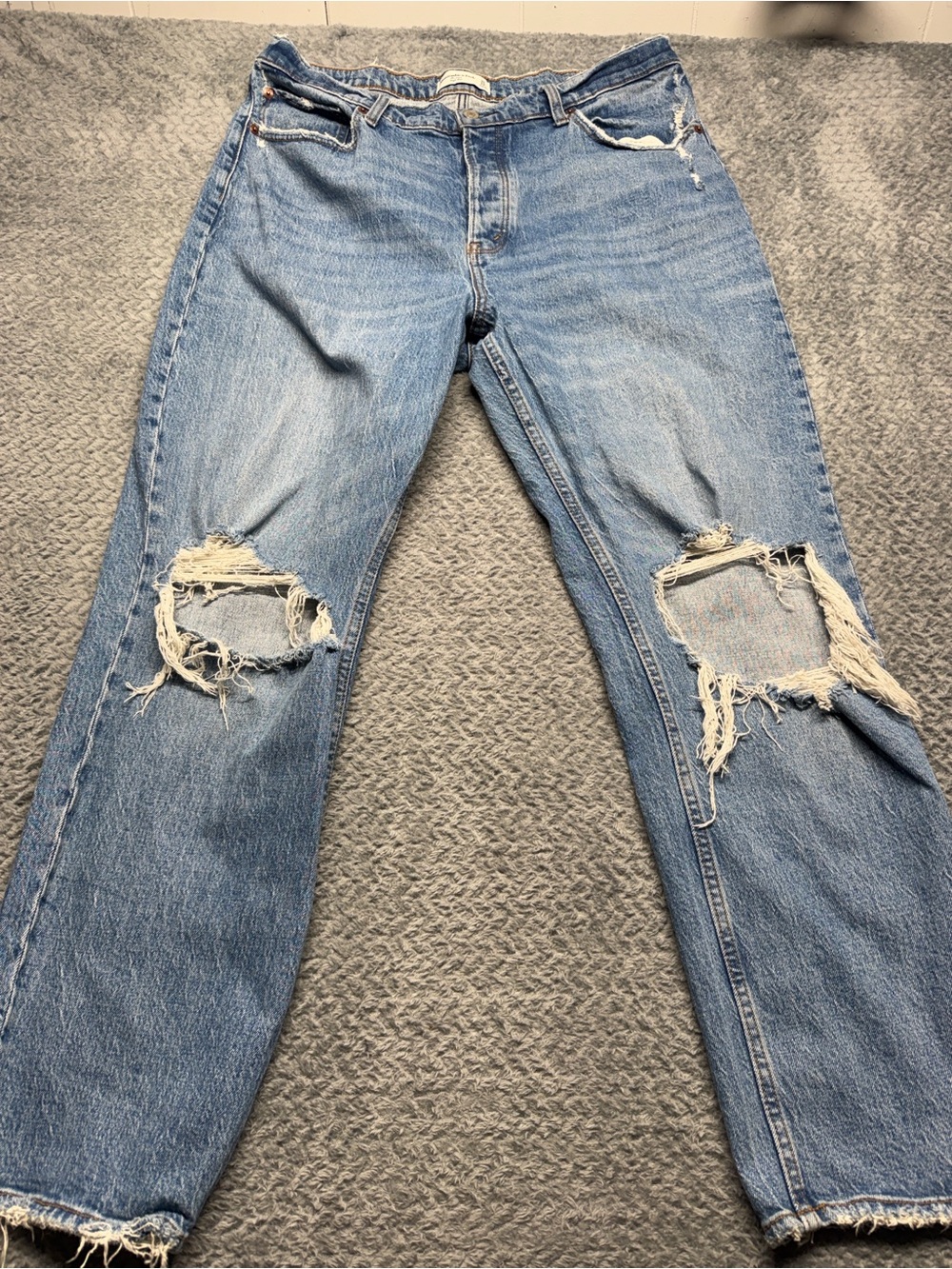 Abercrombie & Fitch Light Blue Distressed Straight-Leg Jeans
